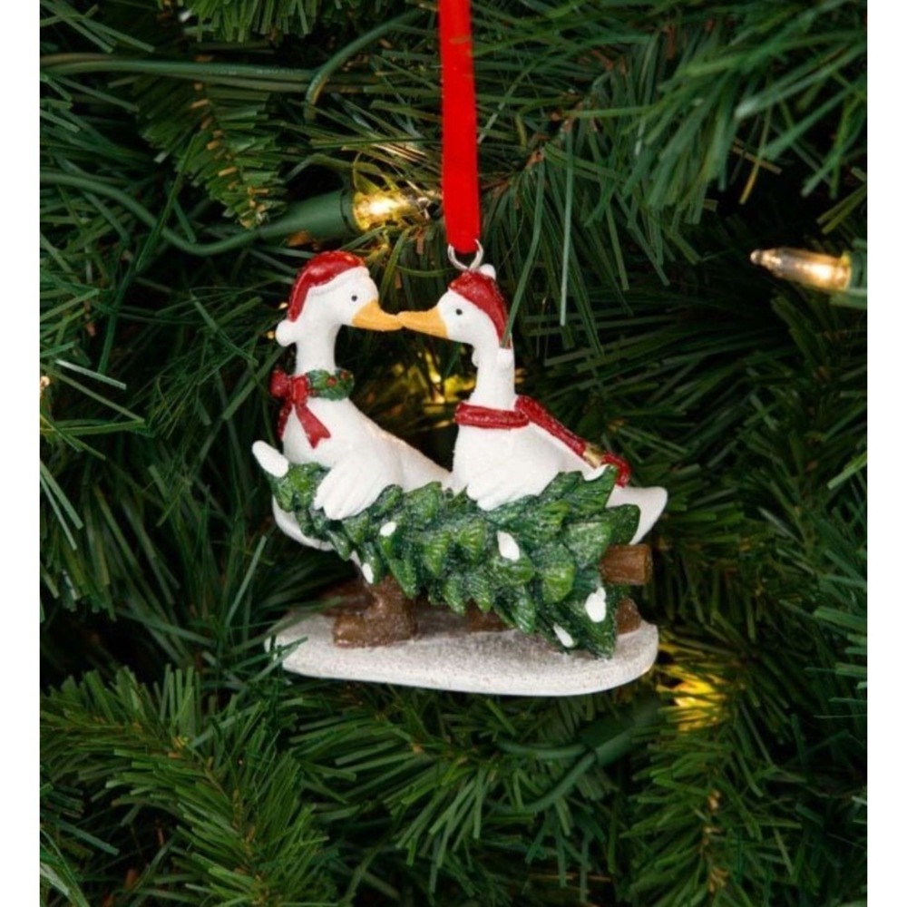 Cracker Barrel White Geese Pulling Christmas Tree Christmas Ornament NEW 2026